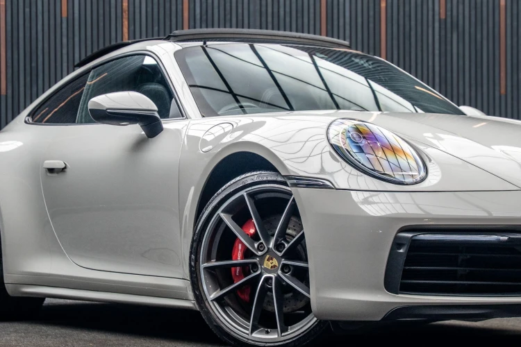 Vehicle Image 7