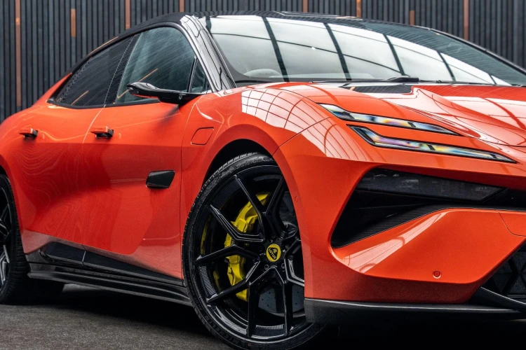 Vehicle Image 7