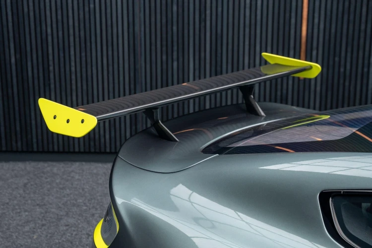 Vehicle Image 33