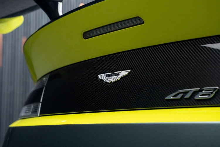 Vehicle Image 39
