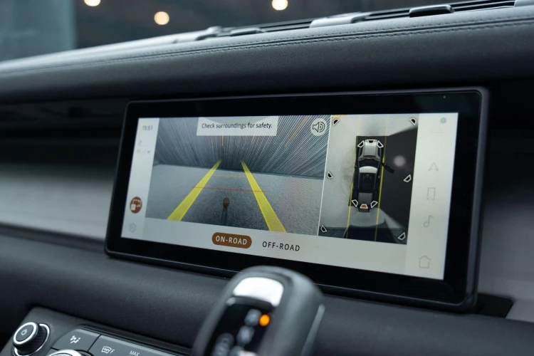 Vehicle Image 8