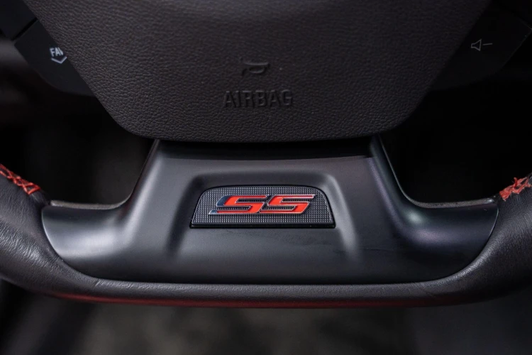 Vehicle Image 32