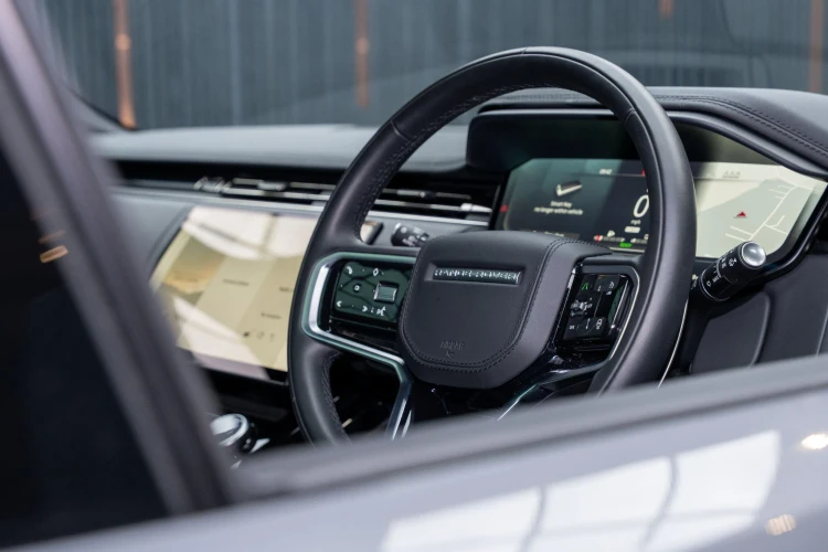 Vehicle Image 37