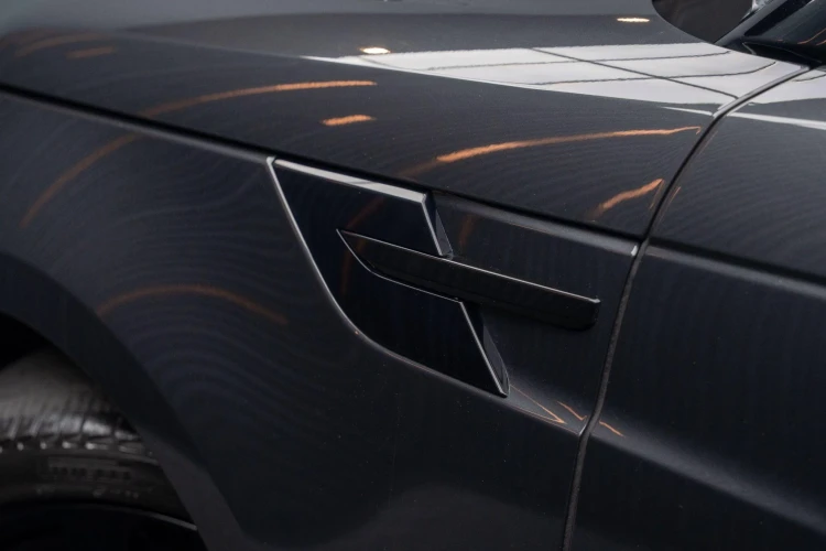 Vehicle Image 30