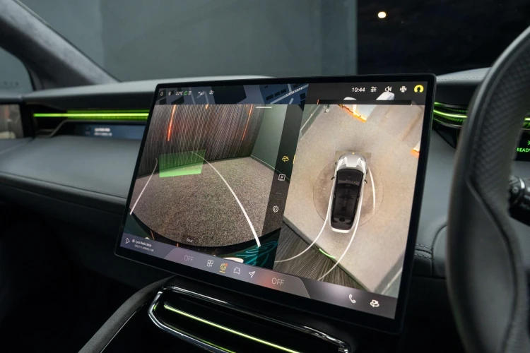 Vehicle Image 7