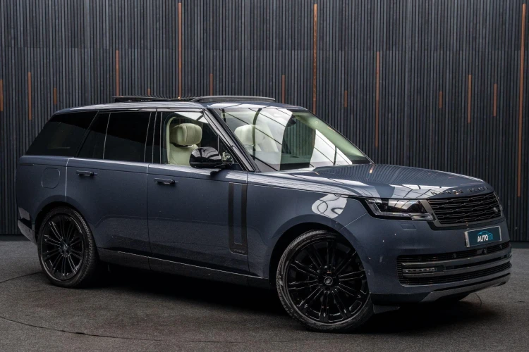 Vehicle Image 5