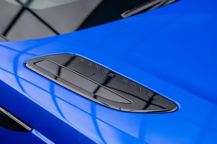 Vehicle Image 21