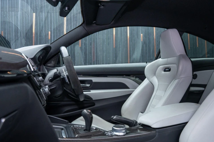 Vehicle Image 39
