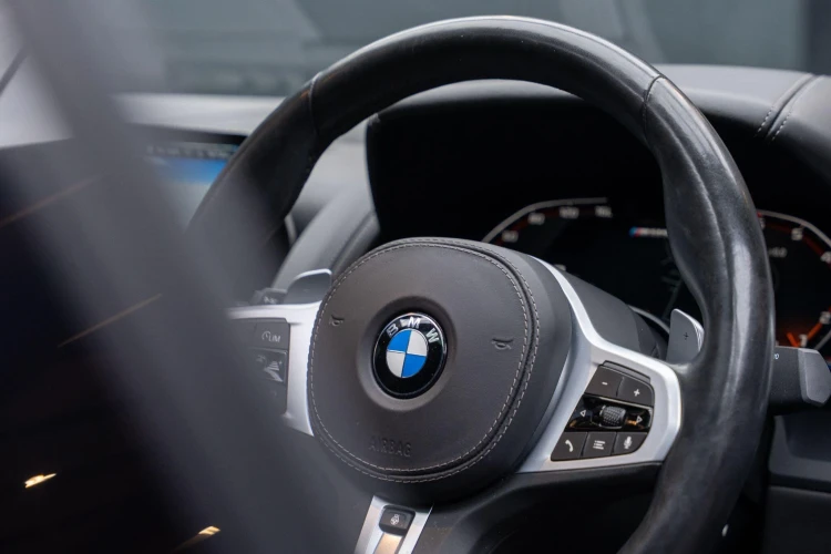 Vehicle Image 36