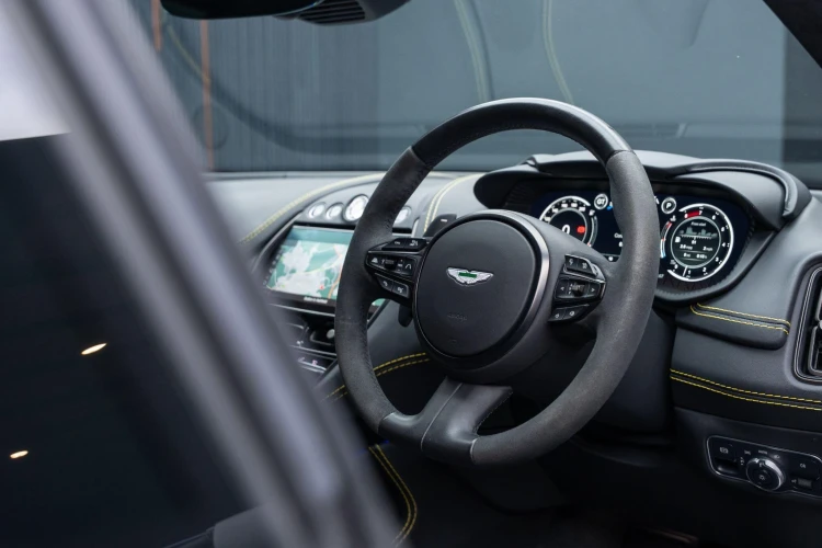 Vehicle Image 37