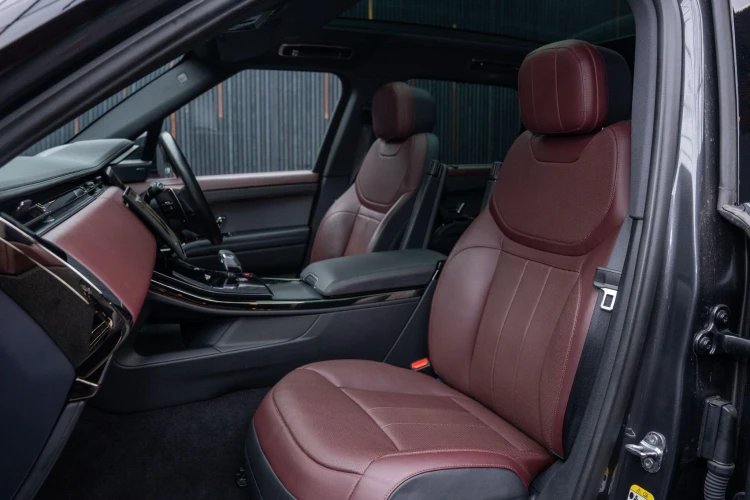 Vehicle Image 39