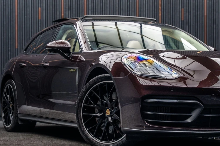 Vehicle Image 7