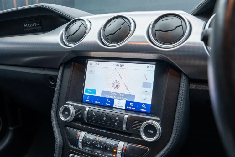 Vehicle Image 10