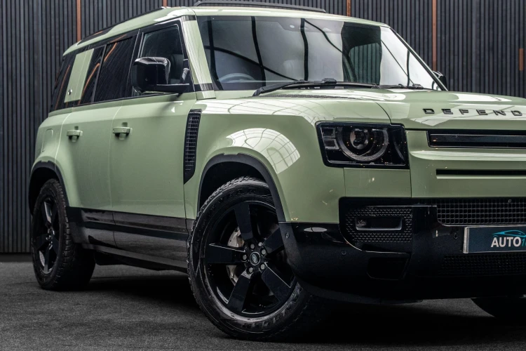 Vehicle Image 7