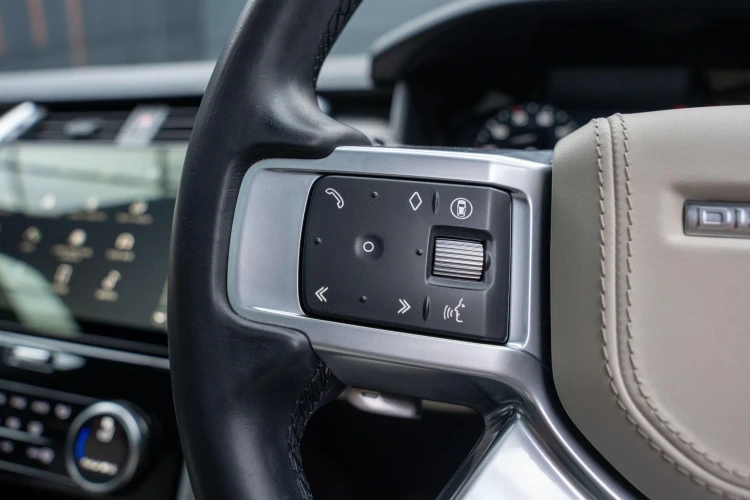 Vehicle Image 20