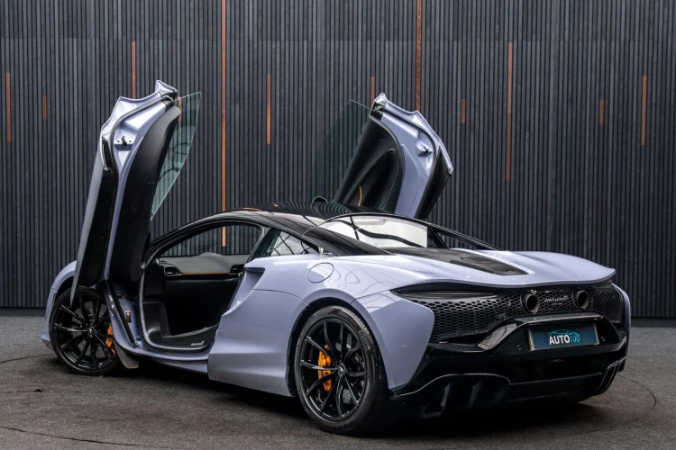 Vehicle Image 30