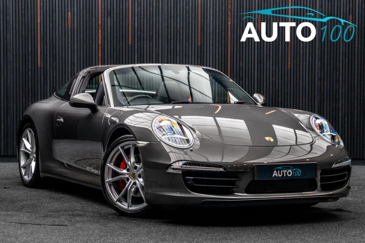 Porsche 911 Listing Image