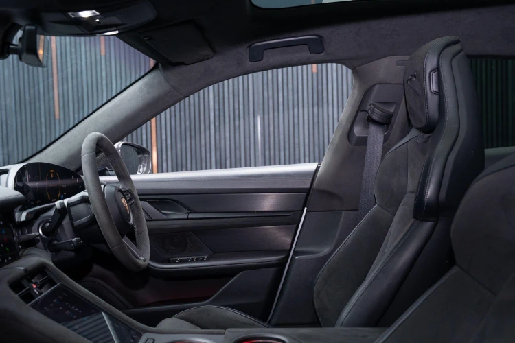 Vehicle Image 31