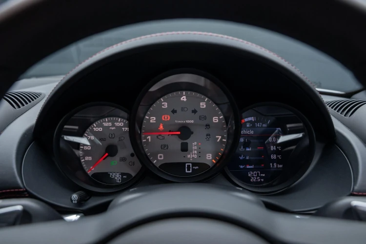 Vehicle Image 36