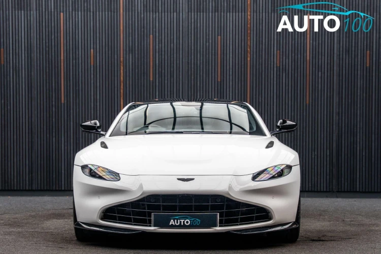 Vehicle Image 11