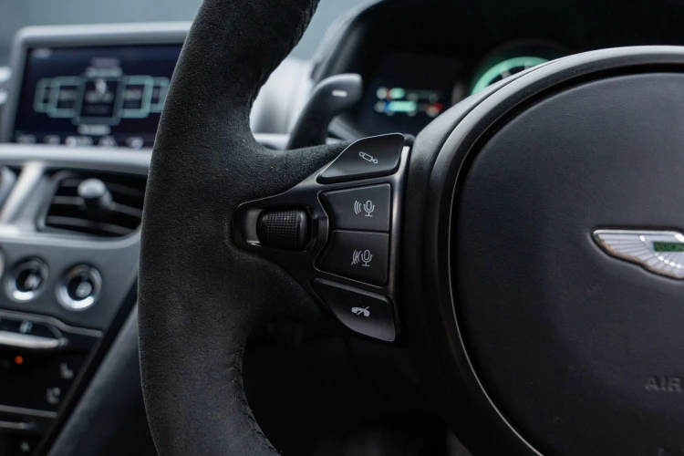 Vehicle Image 22
