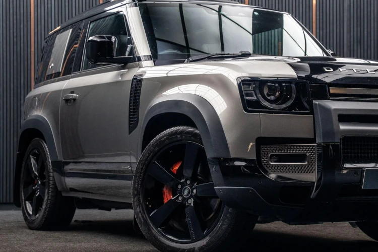 Vehicle Image 7