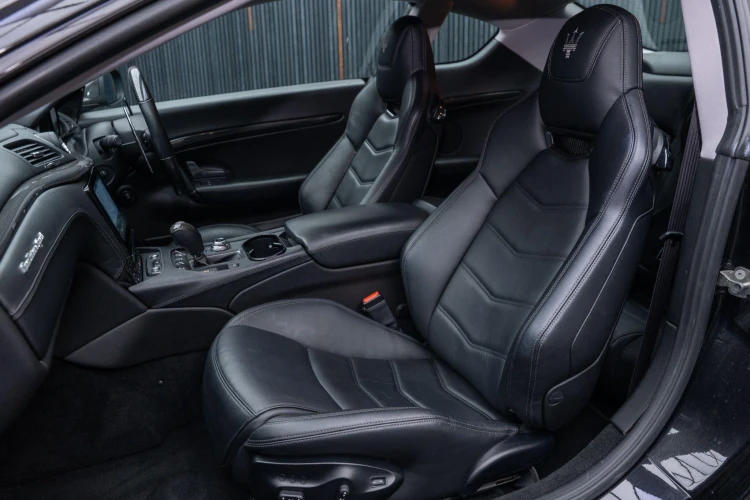 Vehicle Image 37