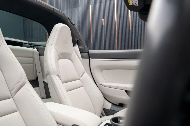 Vehicle Image 31