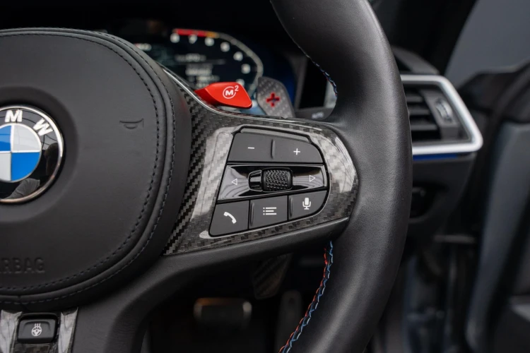 Vehicle Image 35