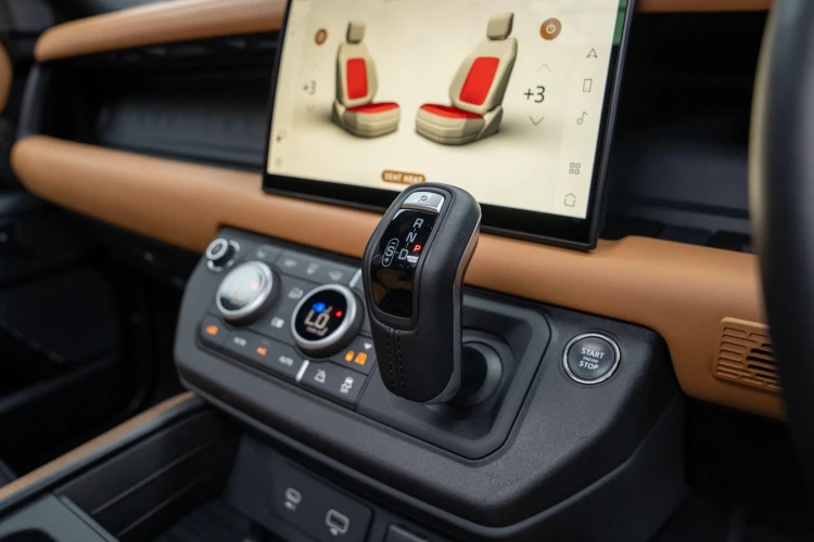 Vehicle Image 30