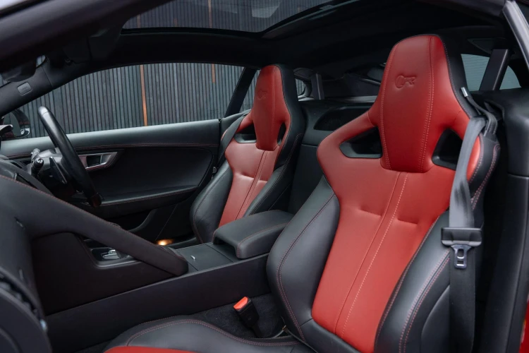 Vehicle Image 13