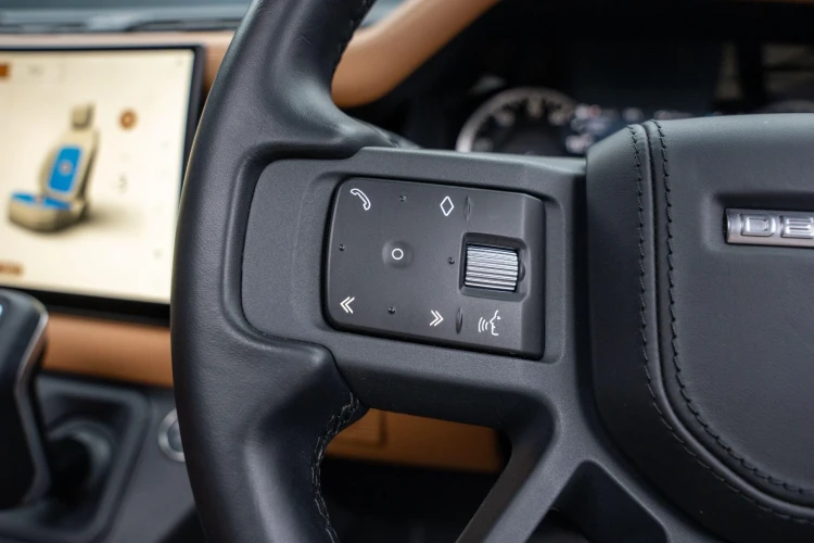 Vehicle Image 22