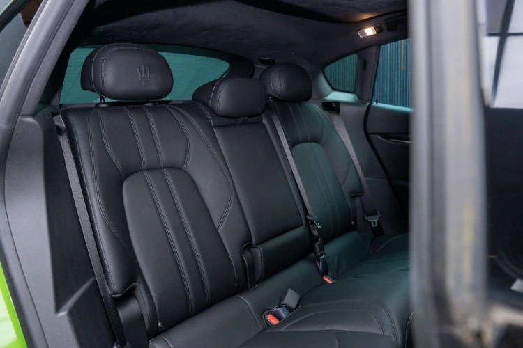 Vehicle Image 14
