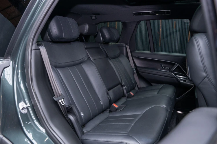 Vehicle Image 40