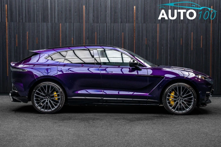 Vehicle Image 7