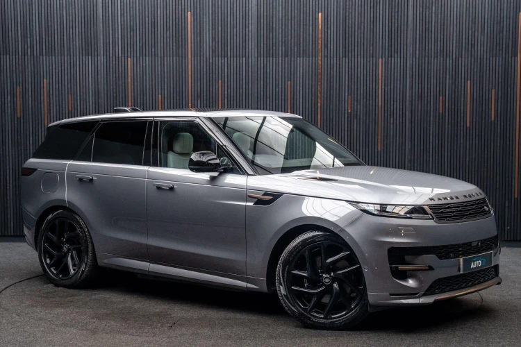 Vehicle Image 5