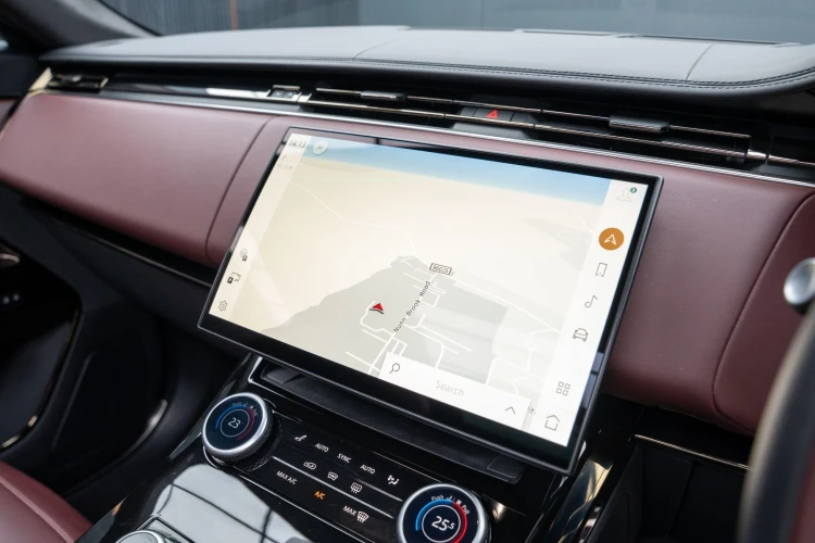 Vehicle Image 6