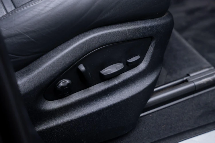 Vehicle Image 37