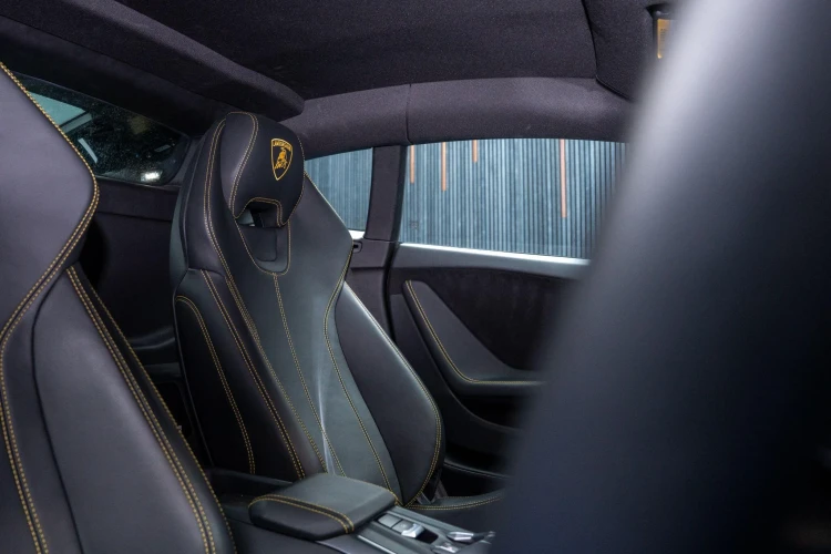 Vehicle Image 36