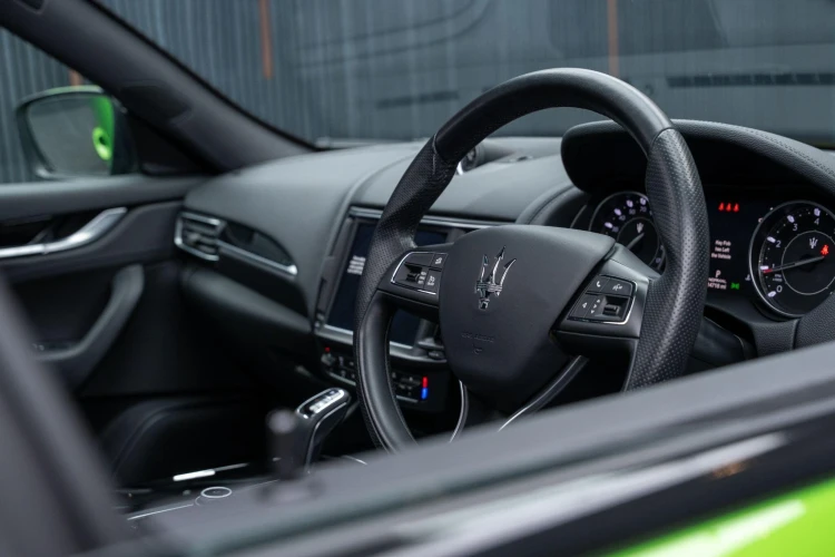 Vehicle Image 40