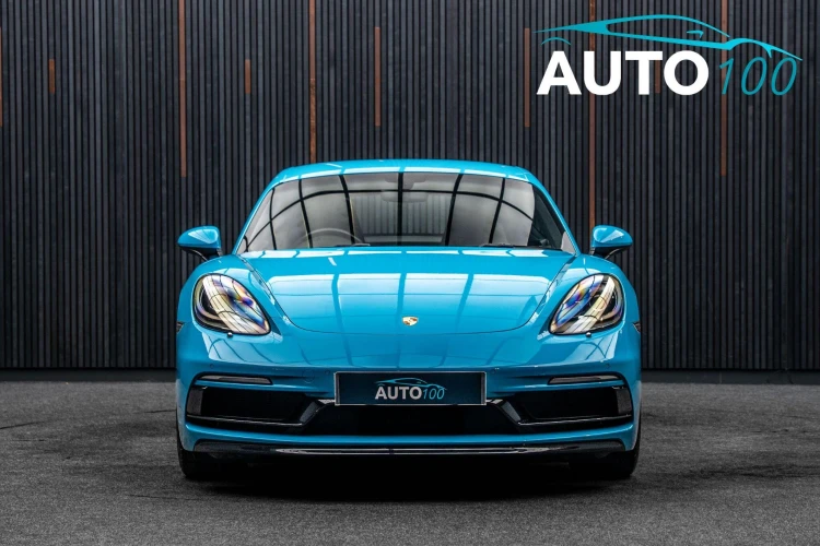 Vehicle Image 11
