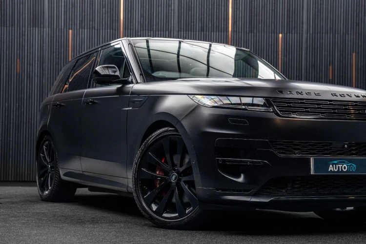 Vehicle Image 13