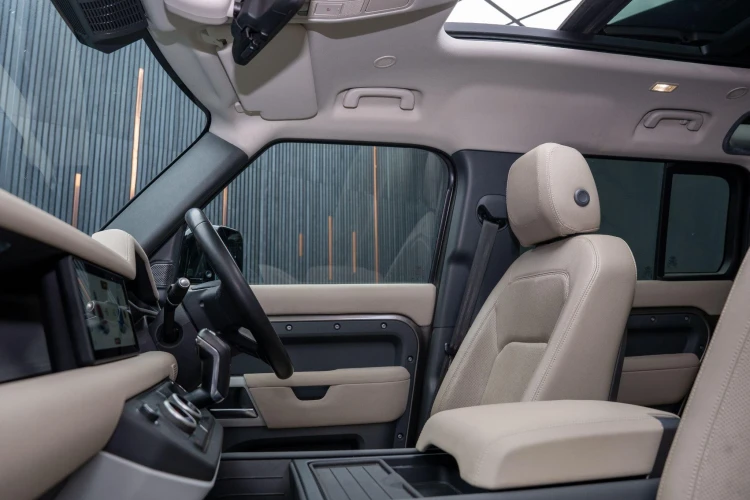 Vehicle Image 36