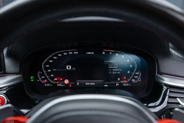 Vehicle Image 30