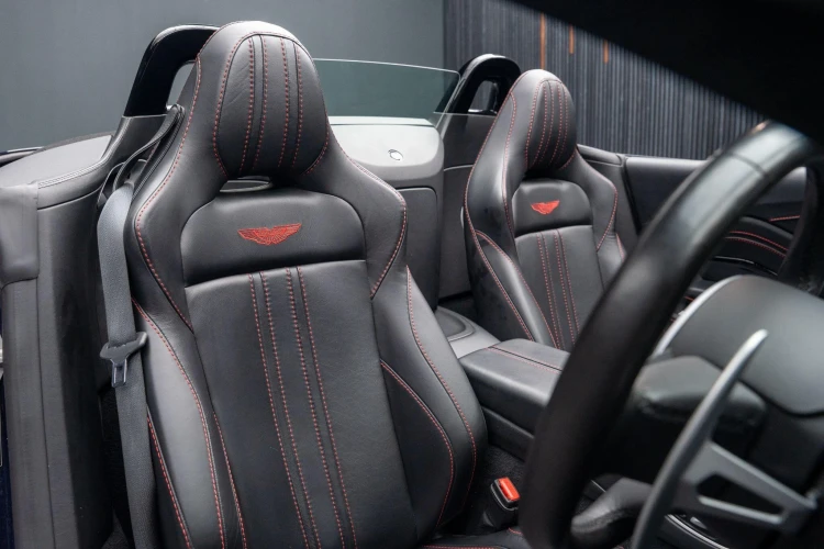 Vehicle Image 20