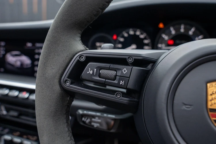 Vehicle Image 31