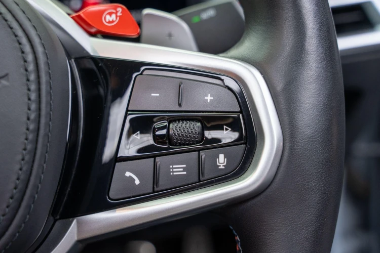 Vehicle Image 36