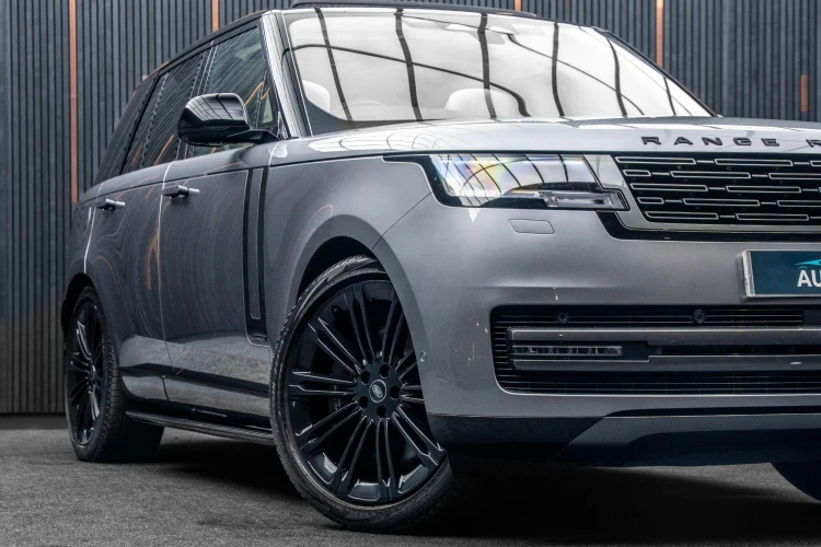 Vehicle Image 7