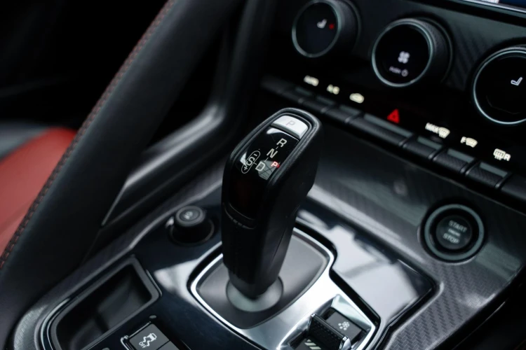 Vehicle Image 36