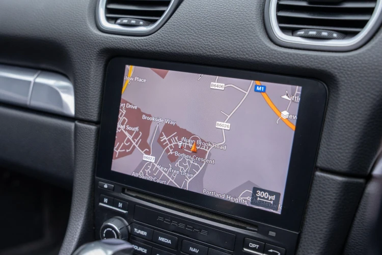 Vehicle Image 6